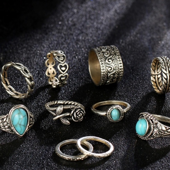 3/$30 Boho Turquoise Silver 10 Ring Set - Picture 3 of 5